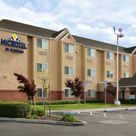 Microtel Inn & Suites Lodi Buitenkant foto