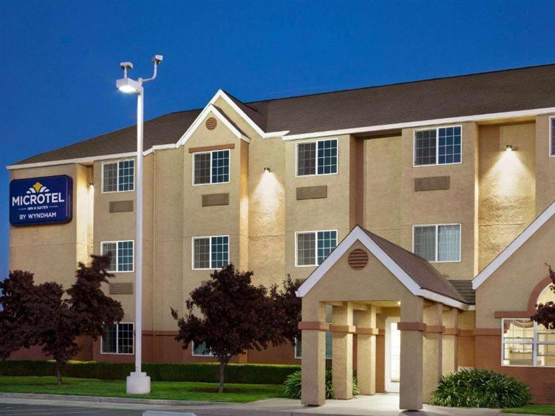 Microtel Inn & Suites Lodi Buitenkant foto