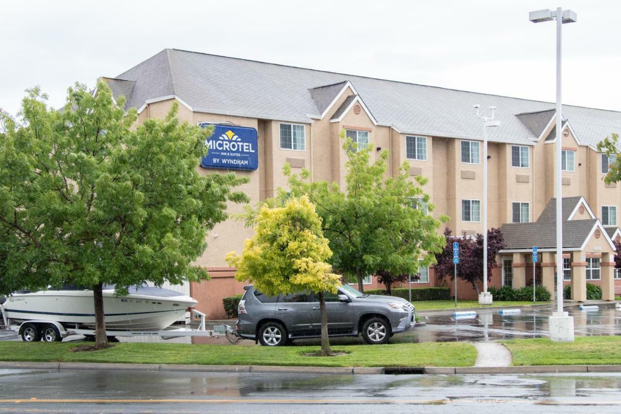 Microtel Inn & Suites Lodi Buitenkant foto